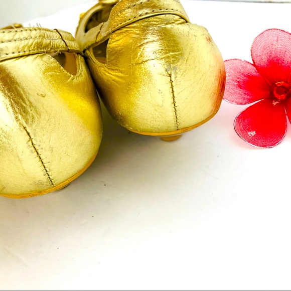 Pretty Fit flats-simple essential pair of shoes. - Picture 5 of 7